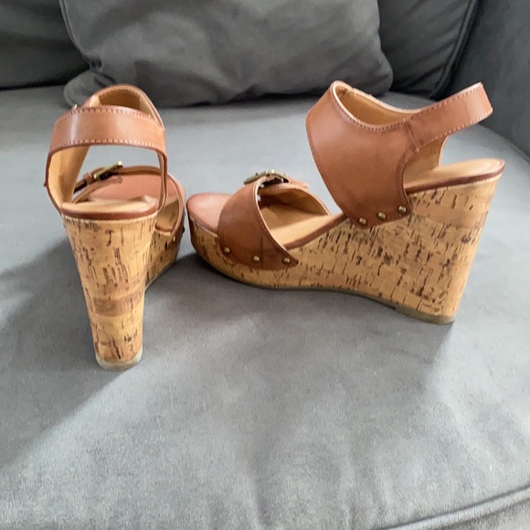 Wedge Sandro from target - Picture 3 of 5
